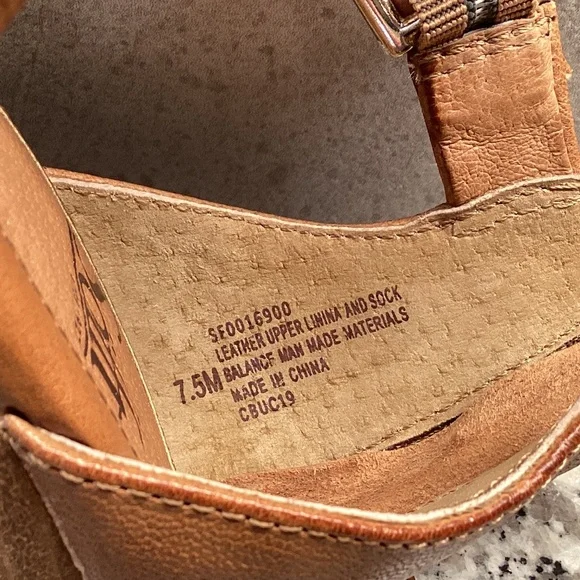 Sofft Tan Leather Sandals Size 7.5 - Picture 4 of 8